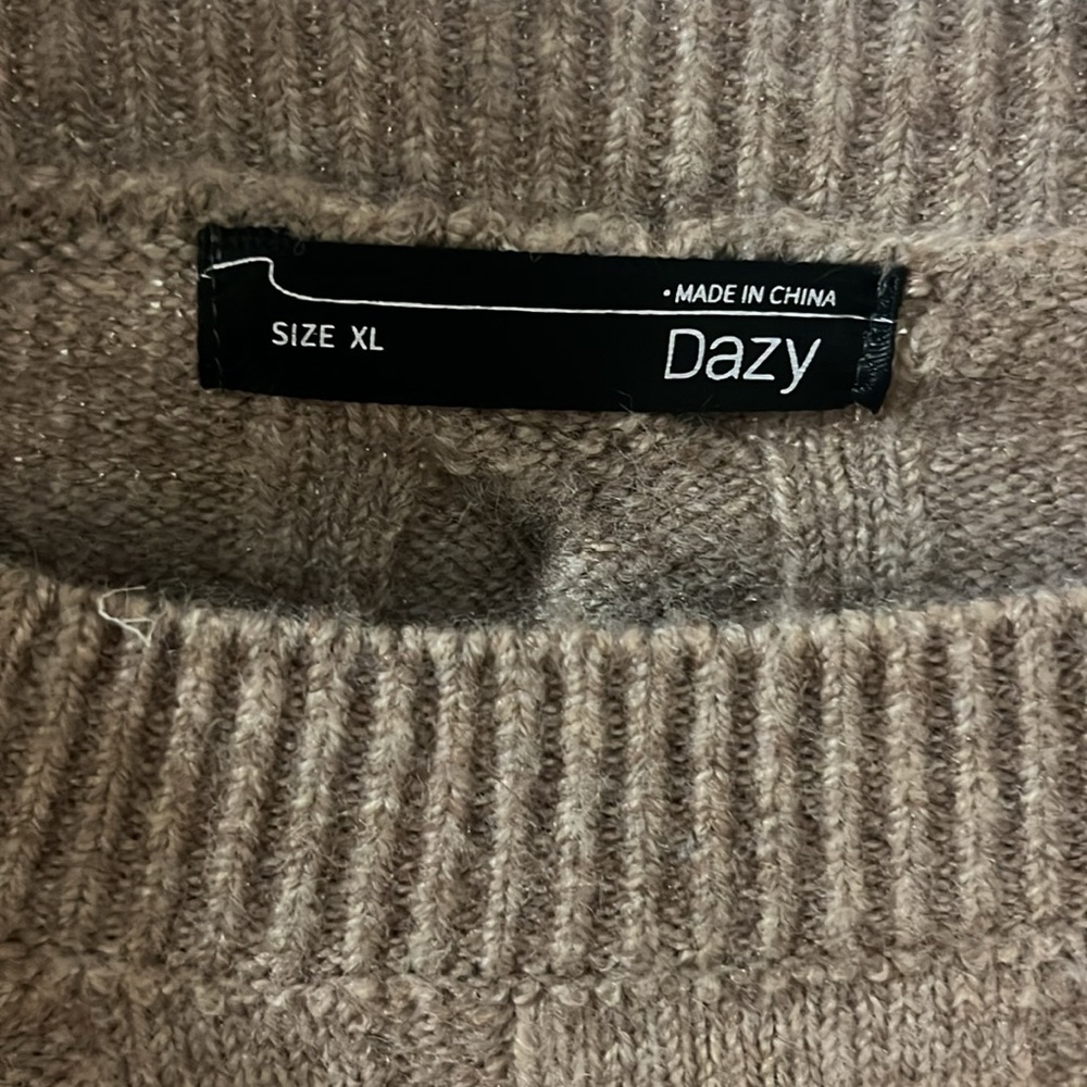 Cropped brown sweater - Picture 3 of 3